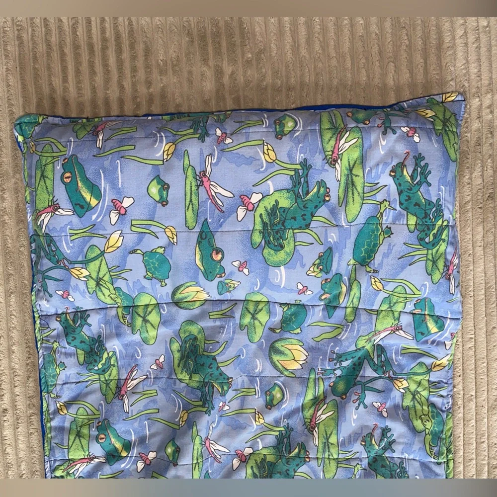 🛏️ Froggy Fun Brain Break Sleeping Mat with Velcro Closure 🐸💤
